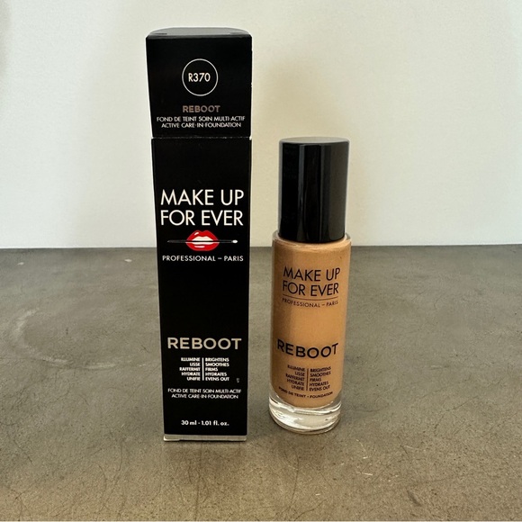 [MAKEUP] Make Up For Ever Foundation | Full Size | Discontinued Shade | BNIB - Picture 3 of 6